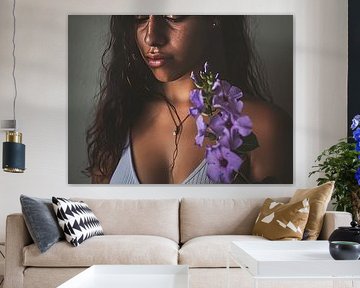 Fantasie Porträt Frau mit Blumen