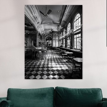 Lost Places koffiebar met twee verdiepingen