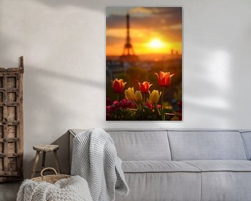Zonsondergang boven Parijs met bloemen van Poster Art Shop