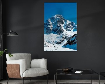 Winter berglandschap in de sneeuw van Poster Art Shop