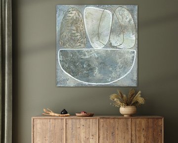 Stones in Bowl | Collage in Grijs tinten van Behindthegray