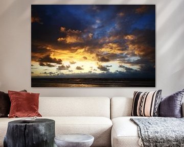 Kleuren boven zee by Ed van Wageningen