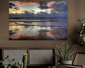 North Sea at low tide by Ed van Wageningen