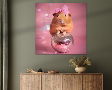 Glitzerndes Meerschweinchen mit Schleife von Poster Art Shop