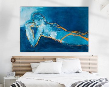 Liggende figuur in blauw en oranje van Poster Art Shop