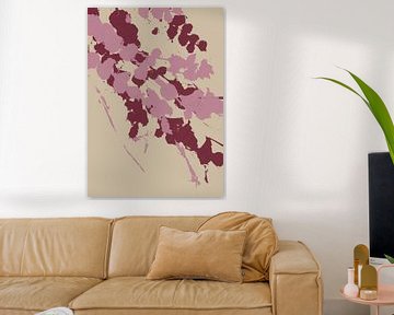 Abstract botanisch. Bloemen in lila en wijnrood op wit. van Dina Dankers