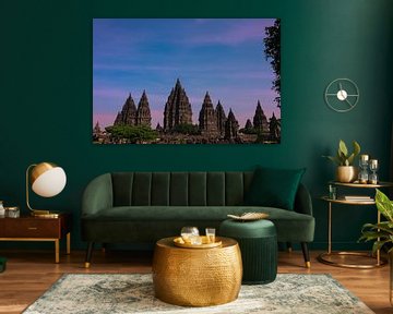 prambanan indonesie in de ochtend van Wesley Klijnstra