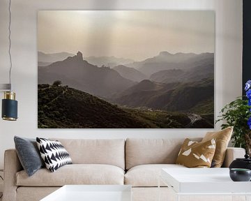 Zonsondergang in Gran Canaria, Cruz de Tejeda. van Marjolein Zijlstra