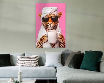 Luipaard met koffie en handdoek van Poster Art Shop