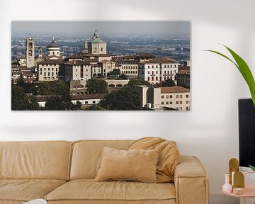 Panorama Città Alta, Bergamo, Italië van Imladris Images