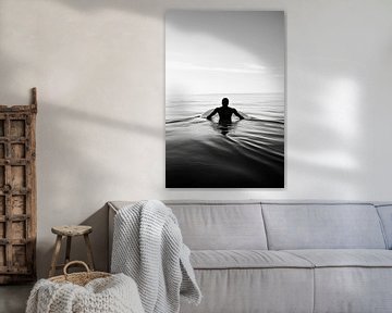 Eenzaam in de oceaan van stilte van Poster Art Shop