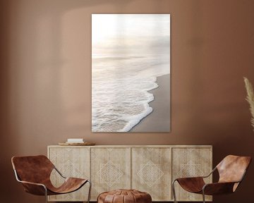 Dageraad op het strand van Poster Art Shop