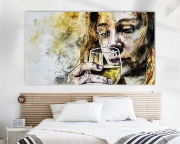 Vrouw met wit wijnglas