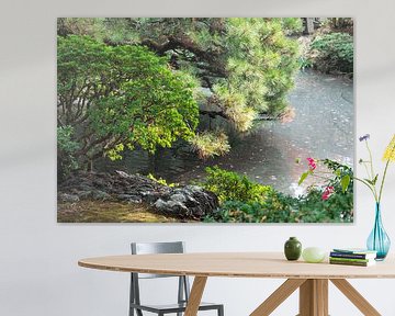 Rustig water in japanse tuin van Stella Ammerlaan