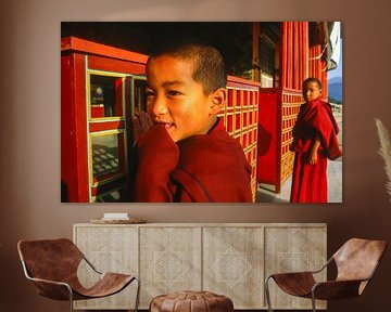 Jonge monniken in klooster in Sikkim