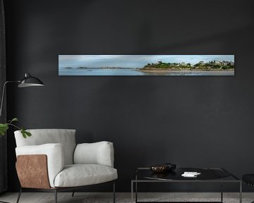 Vue de la Plage de l'Écluse (Dinard) sur Dinard et Saint-Malo