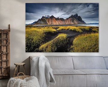 Het bergmassief Vestrahorn in het zuiden van IJsland van Chris Stenger