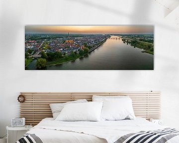 Kampen oude stad aan de IJssel tijdens een zomerse zonsondergang van Sjoerd van der Wal Fotografie