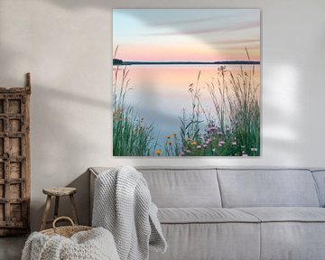 Avondsfeer aan het meer van Poster Art Shop