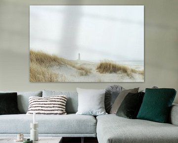 Vuurtoren in de mist van Poster Art Shop