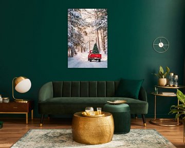 Kersttruck in de sneeuw van Poster Art Shop