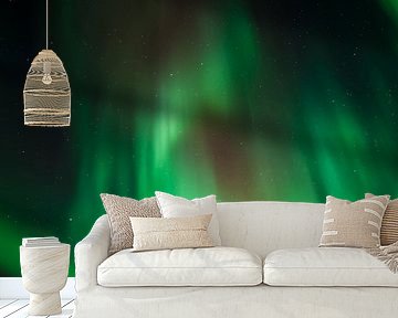 Northern lights over the mountains by Karla Leeftink