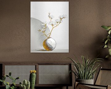 Minimalistisch Japandi stilleven:  Bloesem op gouden vaas van Studio Pieternel