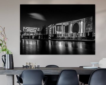 Regierungsviertel vom Spreeufer aus gesehen 01 von ahafineartimages