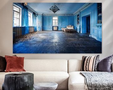Lost Place kamer in blauw van Mustafa Kurnaz