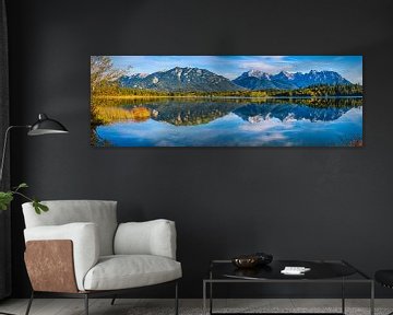 Barmsee en Karwendel van Walter G. Allgöwer