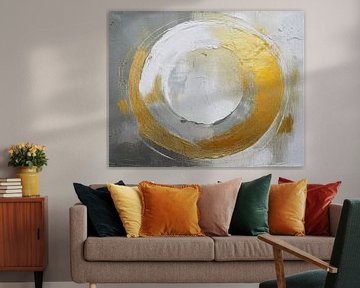 Modern Abstract: Gouden cirkel op beton -2 van Studio Pieternel