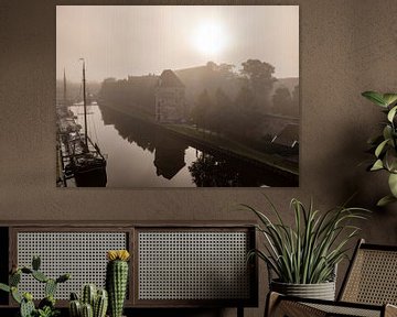 Zwolle Thorbeckegracht tijdens een mistige herfstochtend van Sjoerd van der Wal Fotografie