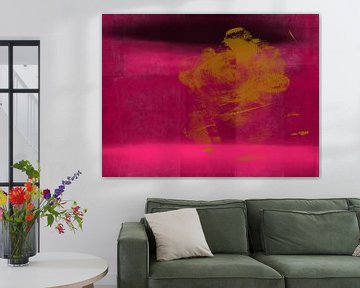 Moderne abstracte kunst in neonroze, paars, zwart en oker goud. van Dina Dankers