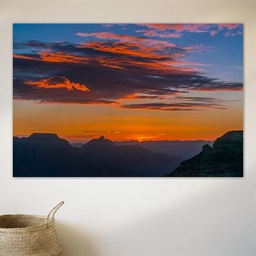 Sonnenaufgang über dem Grand Canyon, Südrand, USA