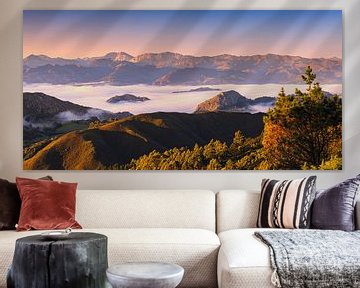 Panorama en zonsopkomst Mirador del Fitu, Asturië, Spanje van Henk Meijer Photography