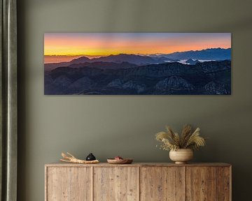 Panorama en zonsopkomst Mirador del Fitu, Asturië, Spanje van Henk Meijer Photography