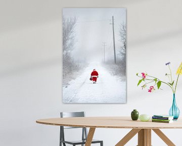 Sneeuwwandeling kerstman van Poster Art Shop