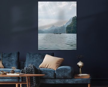 Longtailboot op Cheow Lan-meer in Khao Sok | Thailand van Ian Schepers