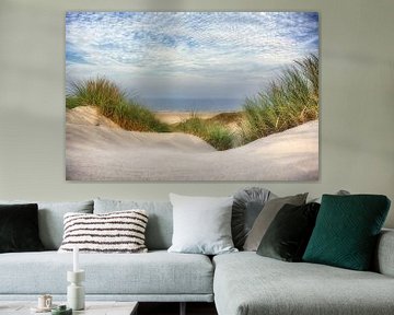 Blick durch das Strandhafergras auf das Meer von Fotografie Egmond