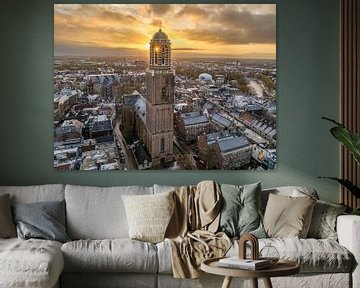 Zwolse Peperbus kerktoren tijdens een koude winter zonsopgang van Sjoerd van der Wal Fotografie