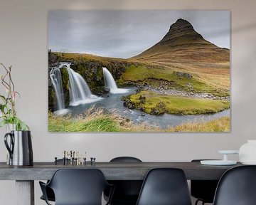 Kirkjufellsfoss van Julia Schellig