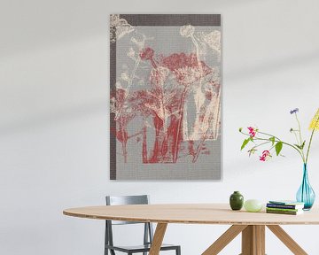 Retro abstract botanisch. Weidebloemen in rood en wit op grijsblauw. van Dina Dankers