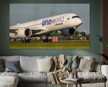 Landing Finnair Airbus A350-900 in Oneworld livery. van Jaap van den Berg