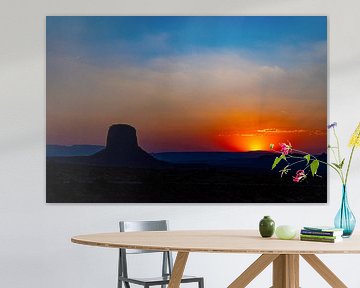 Monument Valley sunset by Gert Hilbink