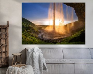 Icelandic waterfall van Vincent Xeridat