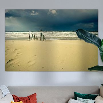 plage déserte dans la tempête  sur Els Fonteine