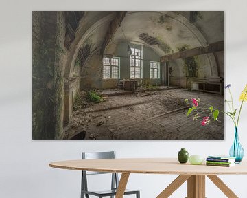 vervallen zolderkamer van roy colen