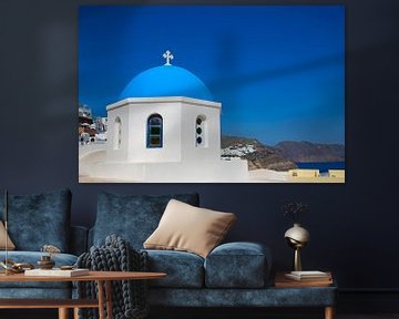 Kerk in Oia, Santorini van Barbara Brolsma