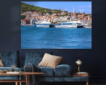 Kroatisch : Catamaran van Jadrolinija van Photoart-Naegele