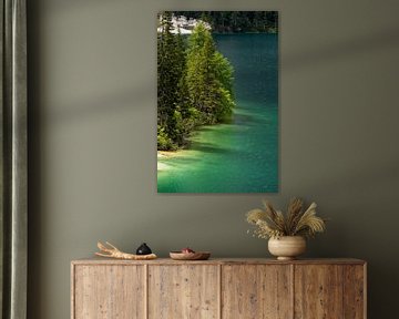 Reflecties in het Meer: Bergen Weerspiegeld in het Kraakheldere Water van Karijn | Fine art Natuur en Reis Fotografie